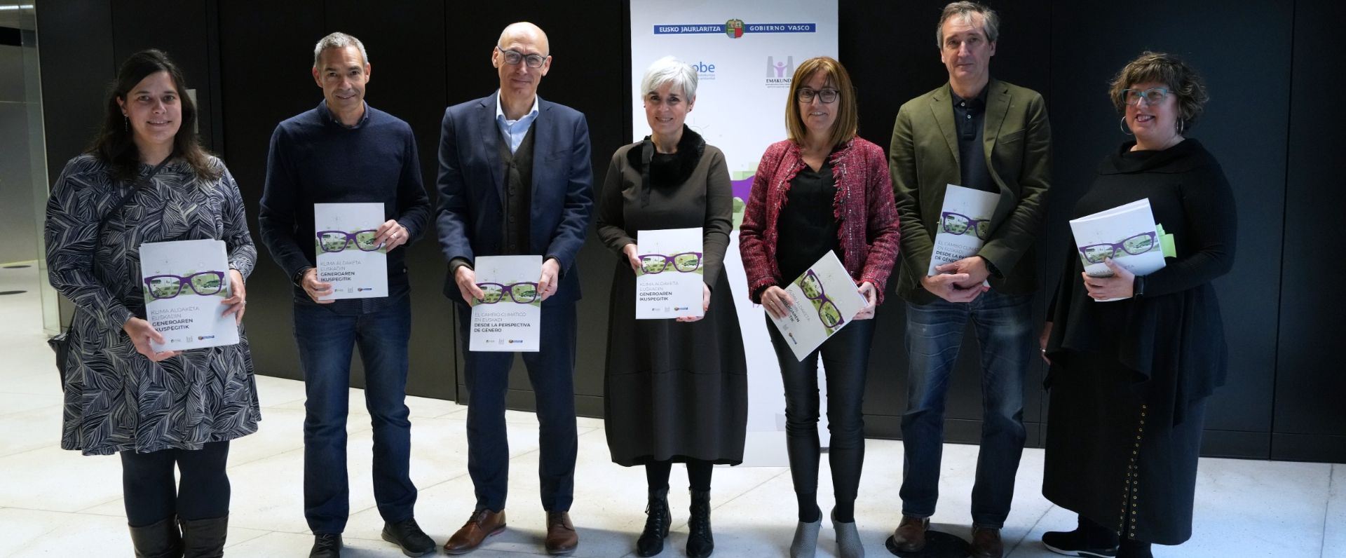 Basque women follow more sustainable patterns of mobility and food but suffer most from energy poverty