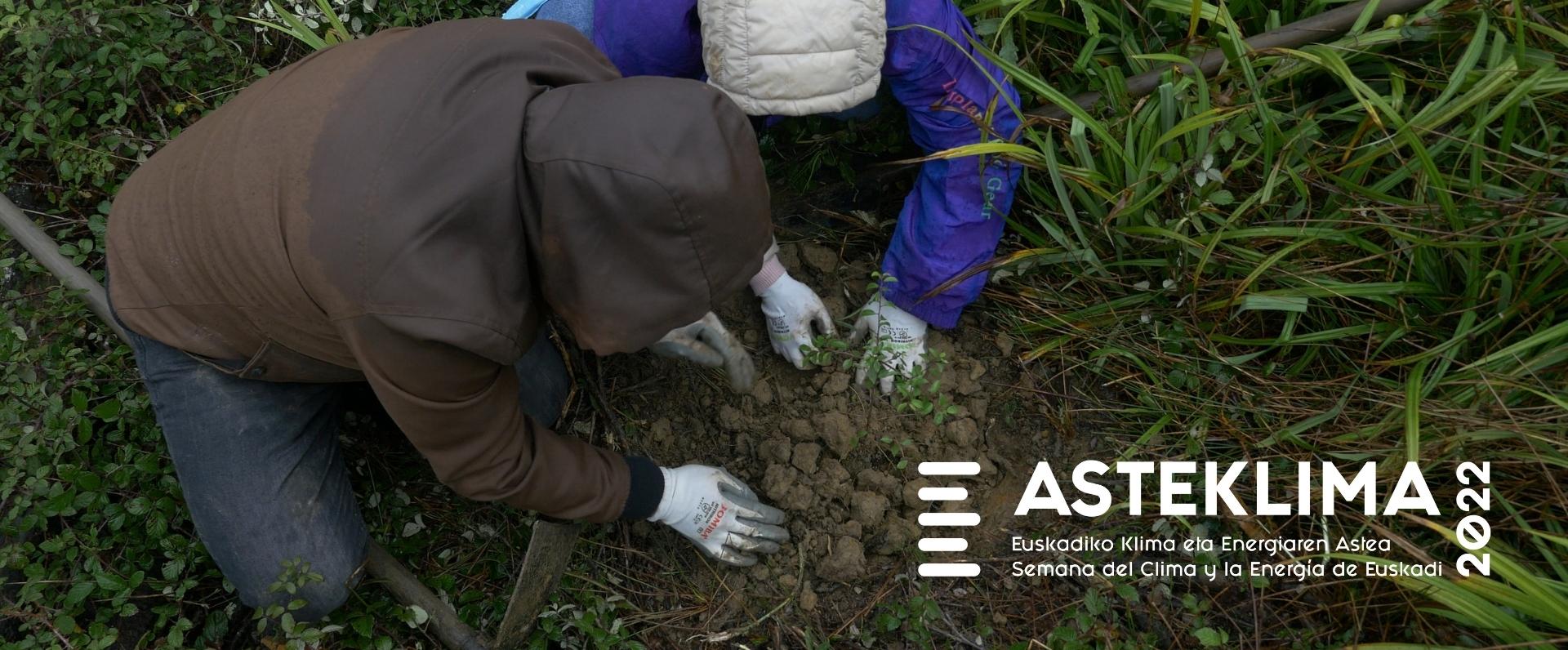 ASTEKLIMA 2022 ekitaldiak euskal herritarrak energia- eta klima-trantsizioaren erronkan murgiltzen ditu, 200 jarduera baino gehiagorekin