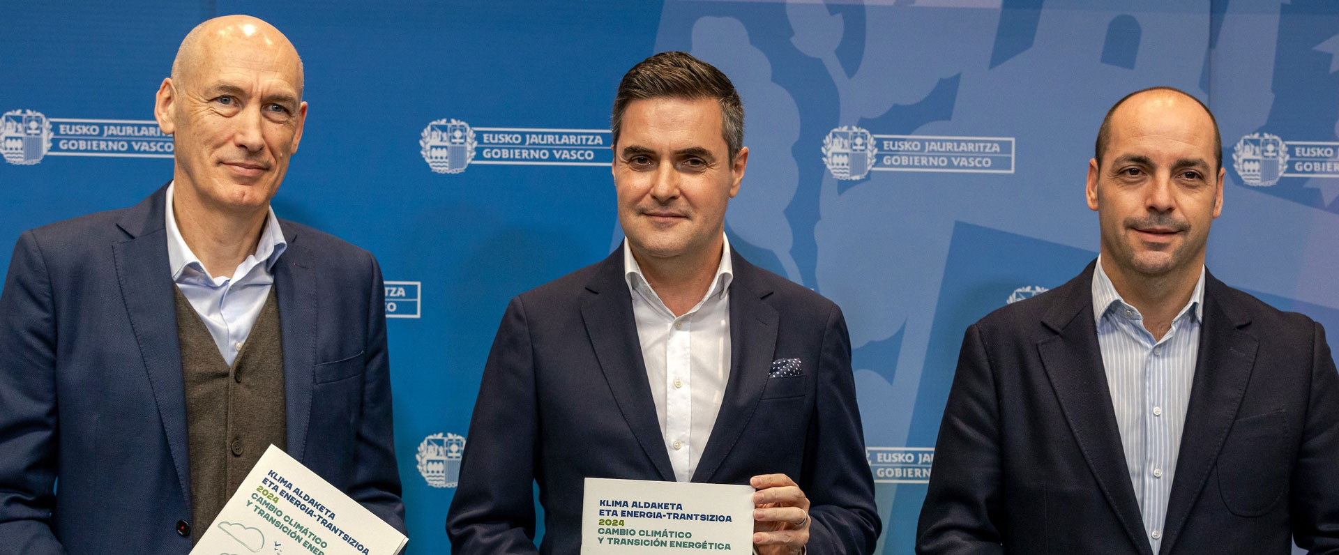 Mikel Jauregi: "Frente a la expansión del negacionismo climático a nivel global, el 76% de la ciudadanía en Euskadi está preocupada por el cambio climático, un mandato para avanzar en el despliegue de las renovables"