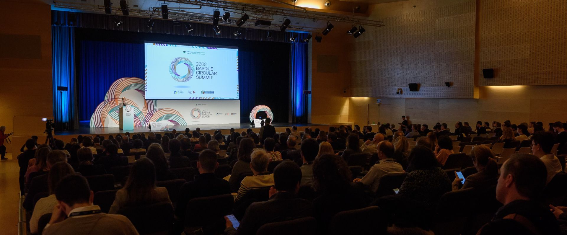 El Gobierno Vasco impulsará la educación ambiental junto a la comunidad educativa y los agentes sociales 