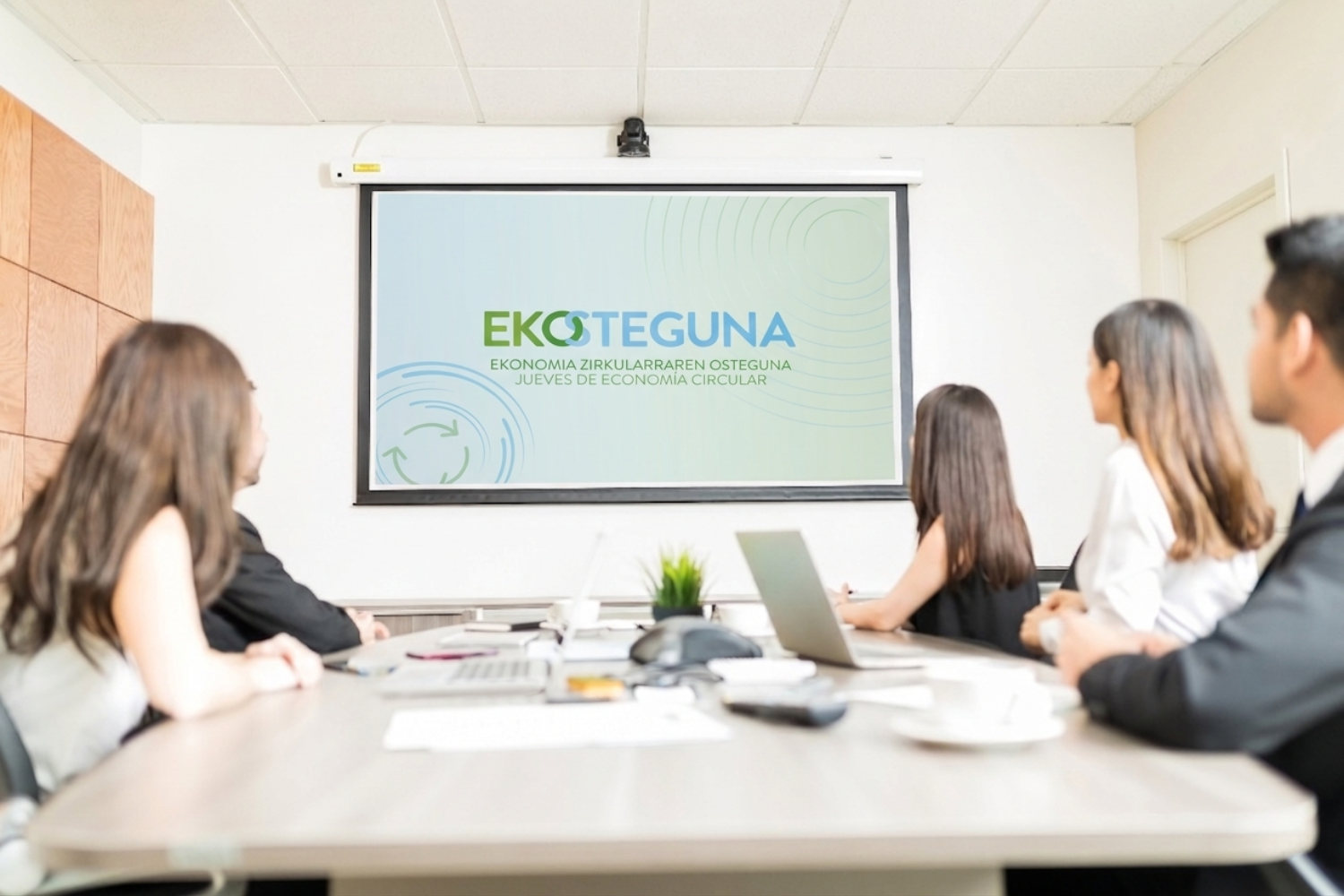 Ekosteguna